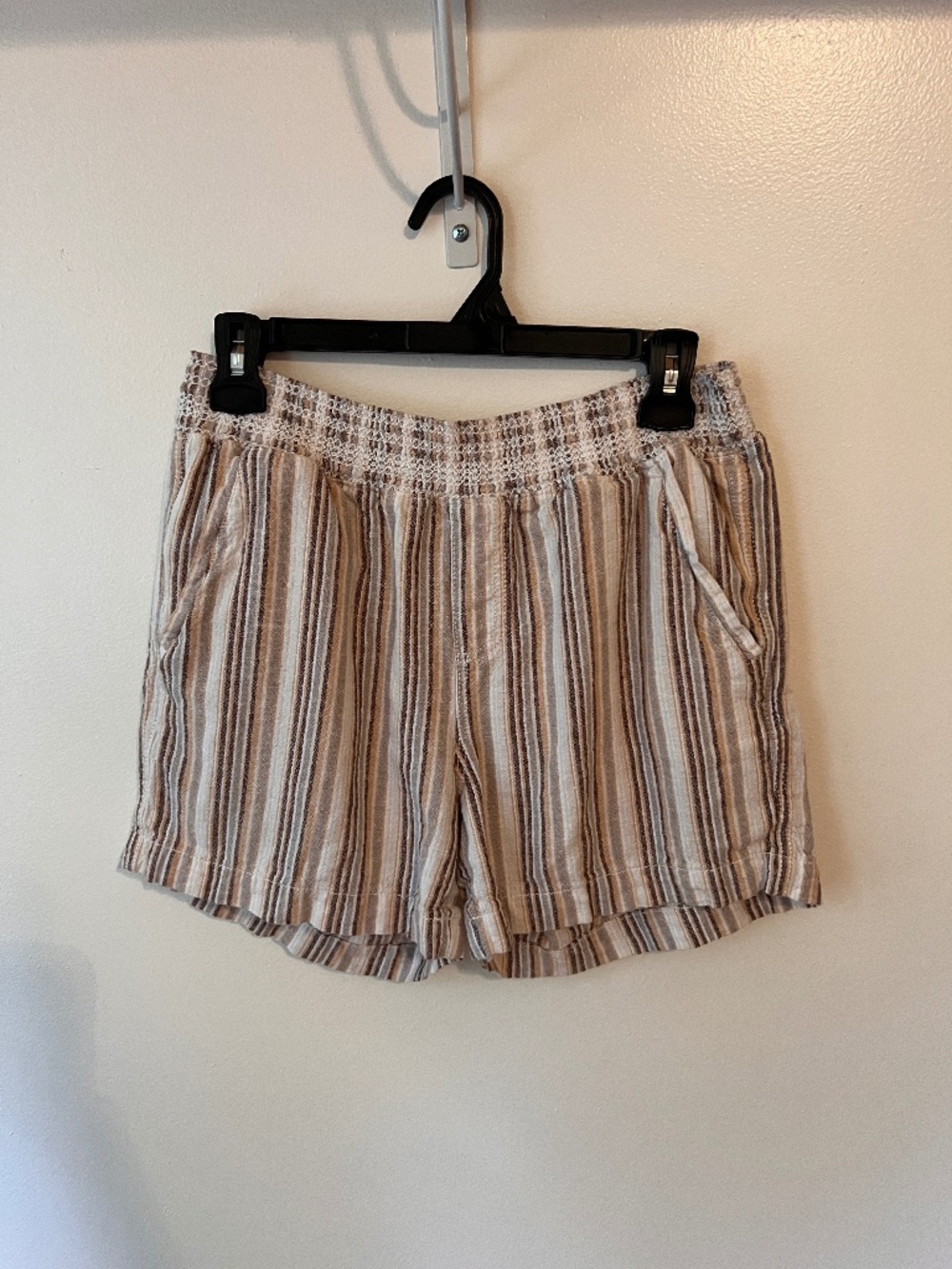 Briggs Brown and White Striped Linen Blend Shorts | Size M